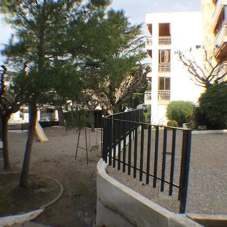 Agi Parramon 公寓