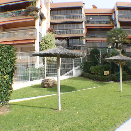 Apartment Agi Parramon Roses
